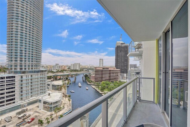 Building Photo - 185 SW 7th St