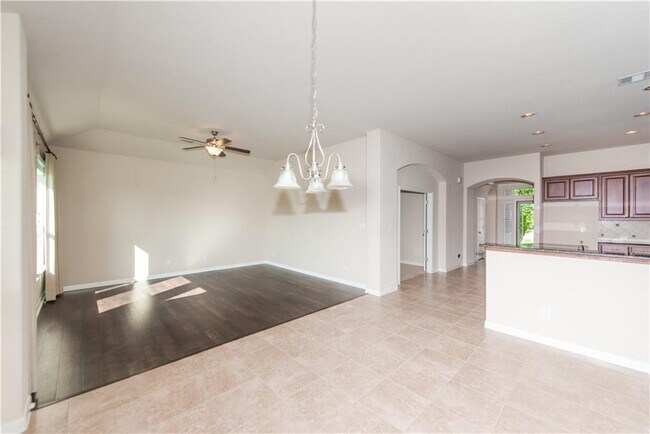 Building Photo - 117 Colthorpe Ln