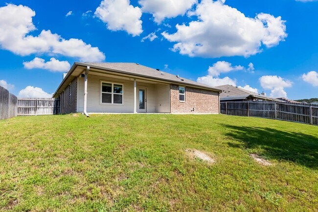 Building Photo - 6302 Castle Gap Dr