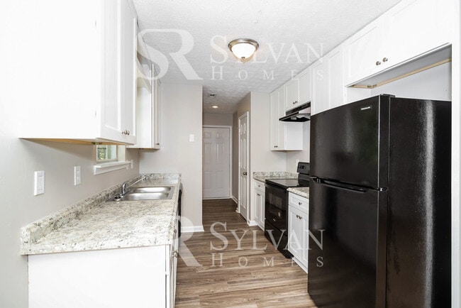 Building Photo - Coming HOME never felt so good!