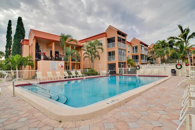 Building Photo - 8921 Blind Pass Rd