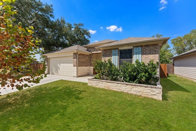 Building Photo - 829 Margay Lp