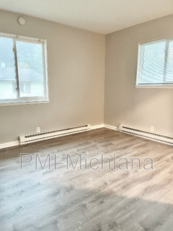 Building Photo - 2261 N Johnson St