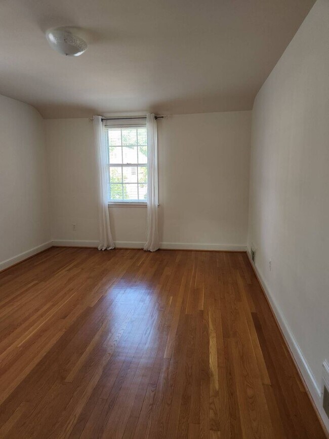 Building Photo - "Coming Soon" AU PARK!! 4 bed/4BATH one car garage!!