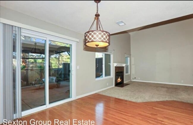 Building Photo - 2513 Fern Leaf Ln