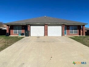 Building Photo - 5107 Daybreak Dr