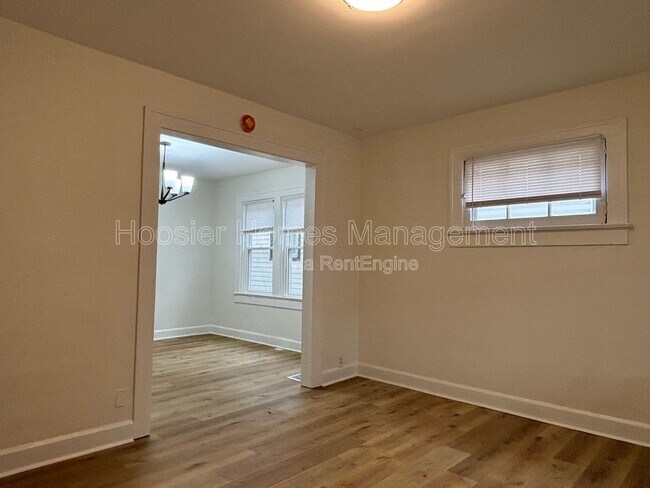 Building Photo - 83 N Ewing St