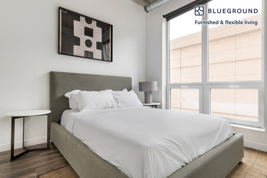 Building Photo - 61 W Erie St