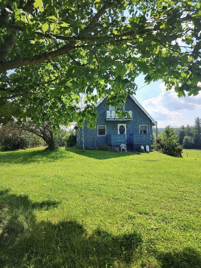 Building Photo - 826 Holt Rd