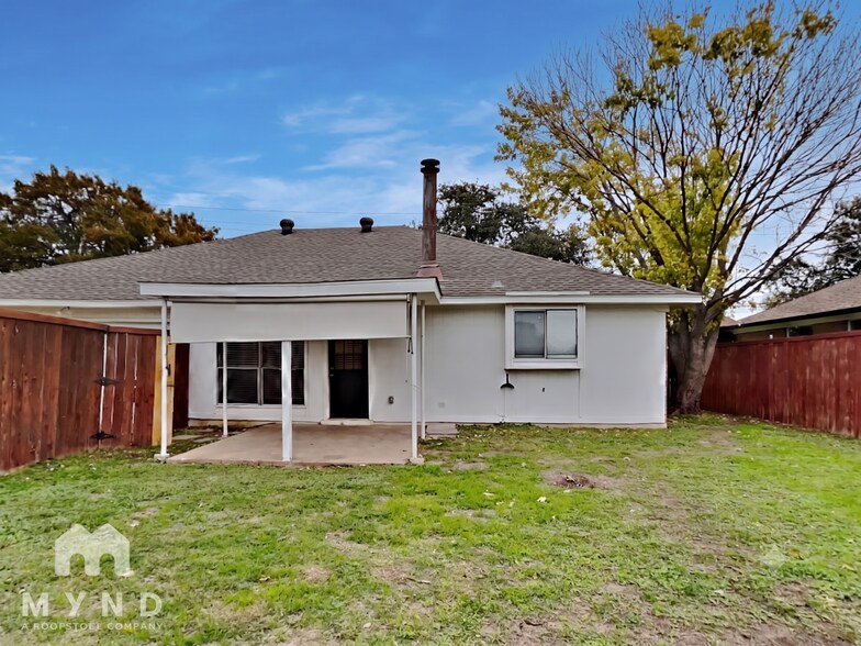 Building Photo - 208 S Malone Rd