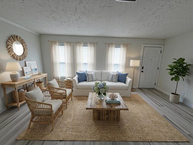 Building Photo - 1112 3rd St