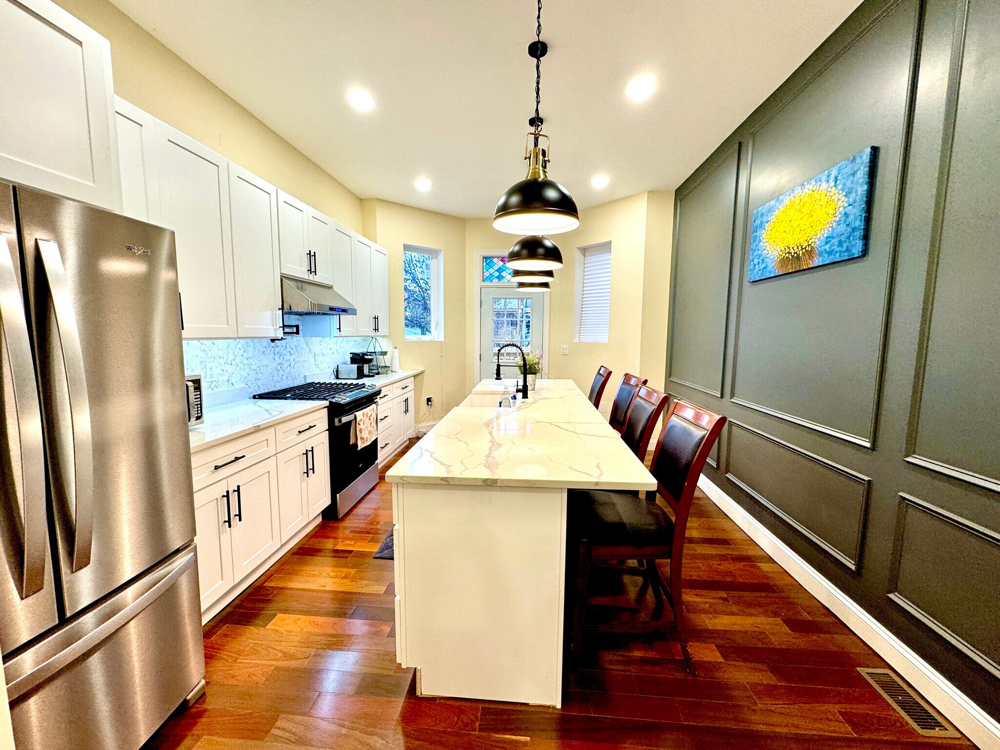 Shared gourmet kitchen - 1906 Madison Ave