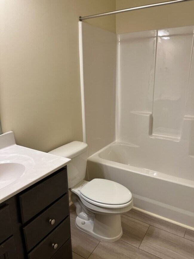 Building Photo - Boyington Place Avail!