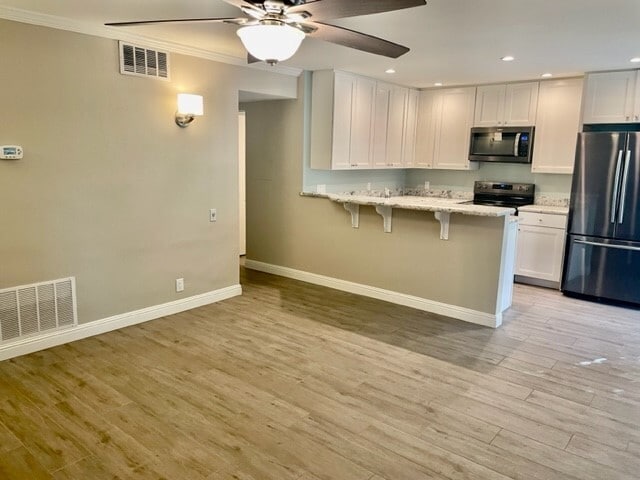 Building Photo - 45275 Sunset Ln