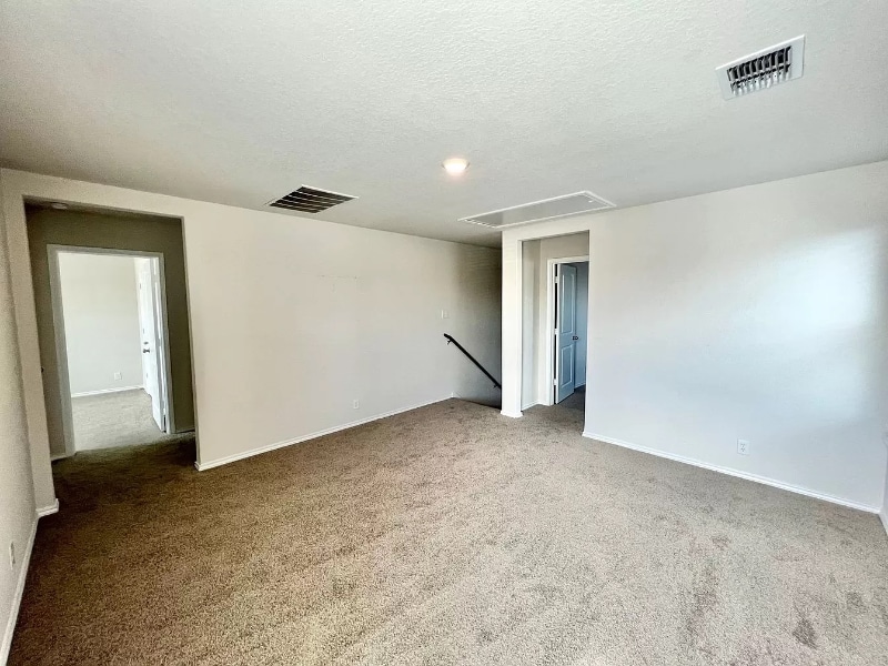 Building Photo - 4430 Lake Ritter St