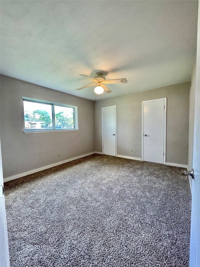 Building Photo - 509 Dwyer St