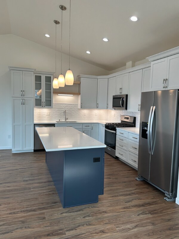 Building Photo - 4803 Kalenka Cir