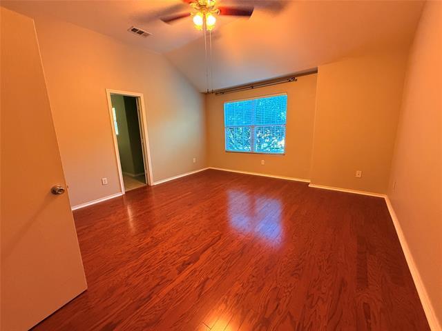 Building Photo - 10155 Summit Run Dr