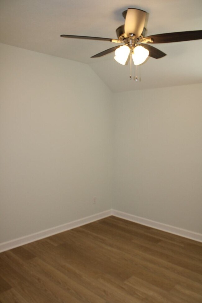 Building Photo - New 3 Bedroom 2 Bath Grovetown