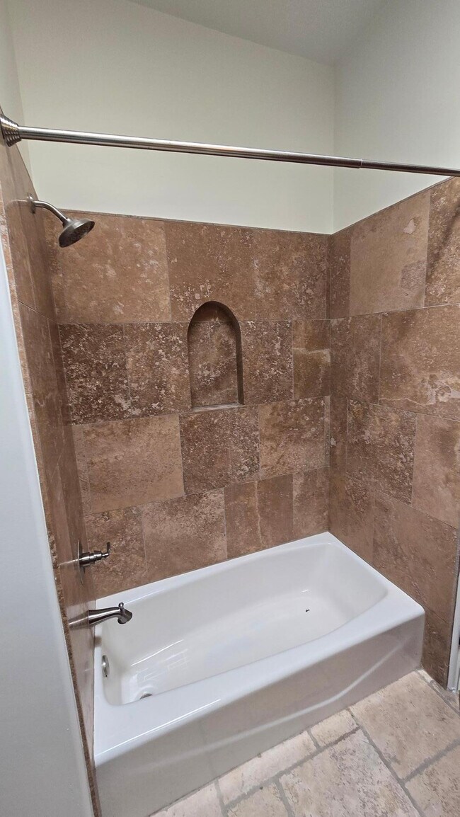 Building Photo - 4485 E Quail Brush Rd