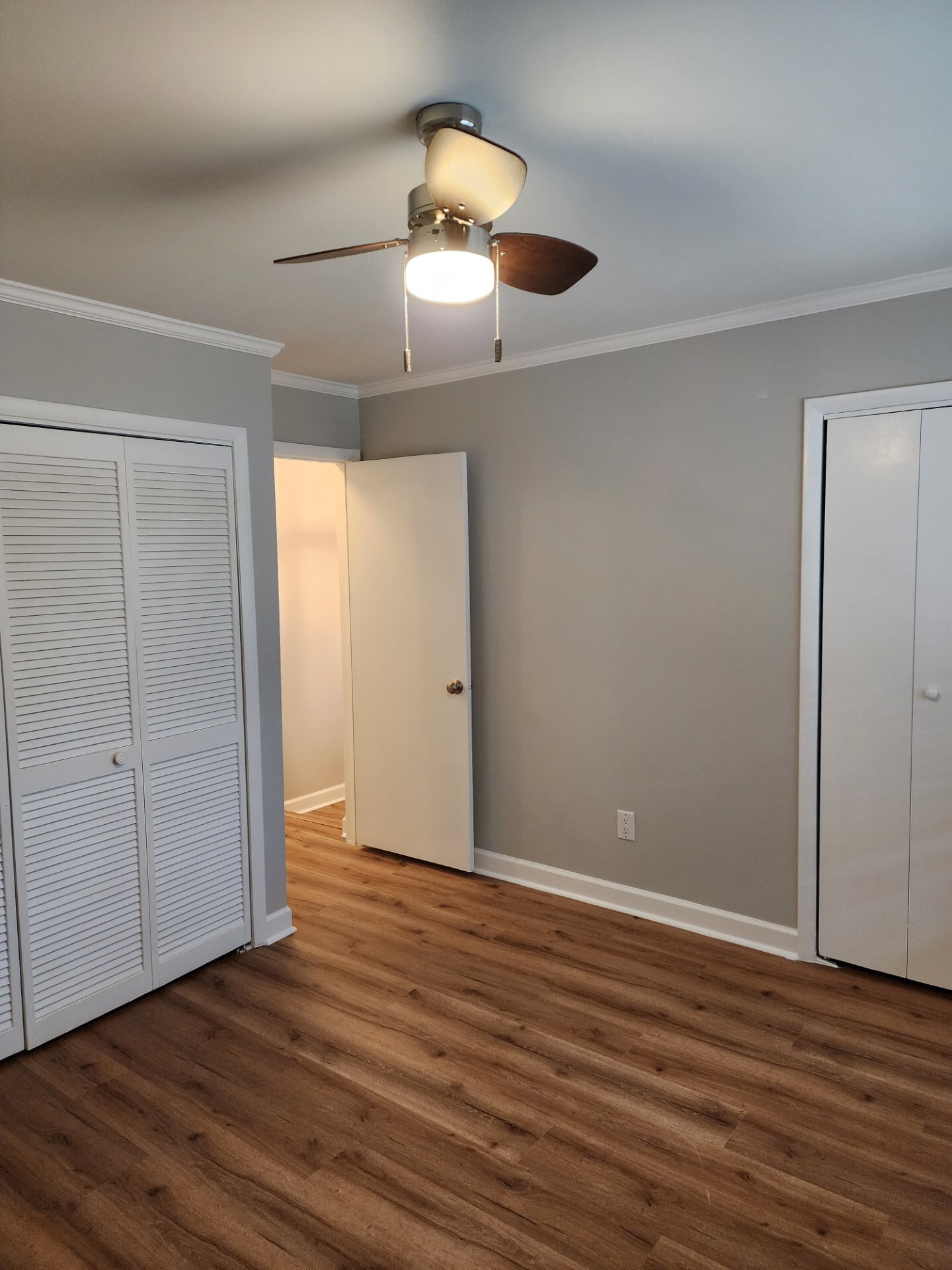 Front bedroom - 6967 Staghorn Ln