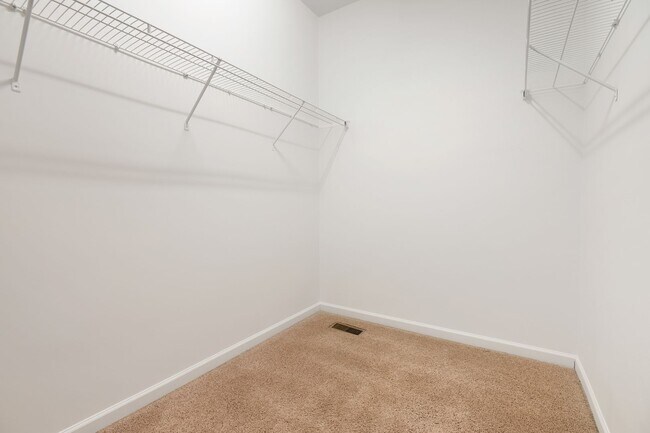 Building Photo - 4351 Flintlock Ln
