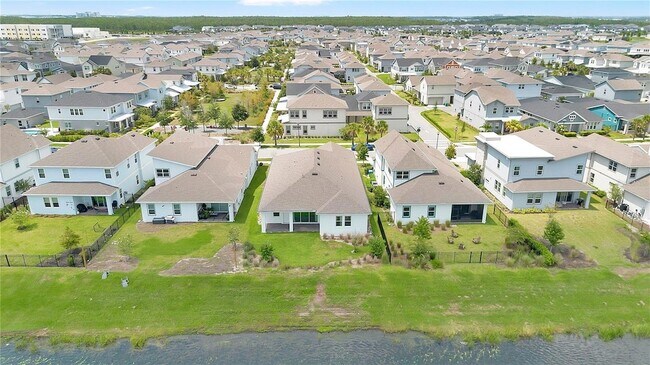 Building Photo - 13589 McMillan Dr