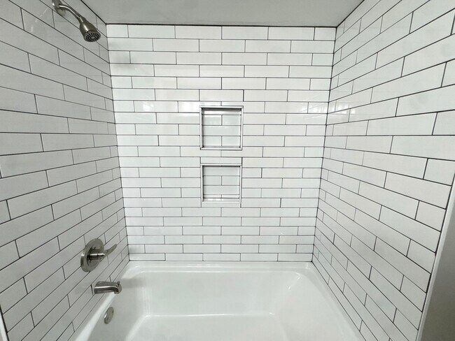 Building Photo - 1614 Stardust Dr