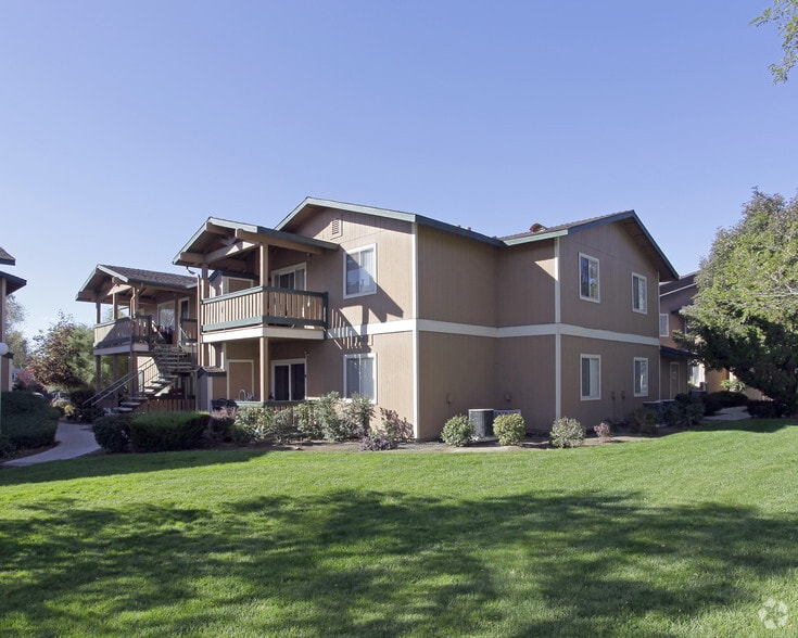 Brooktree Apartments 2400 Harvard Way Reno NV 89502 Apartment Finder