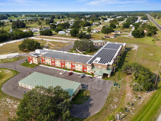 Building Photo - 260 Spanish Moss Cir