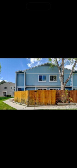 Building Photo - 7964 Chase Cir