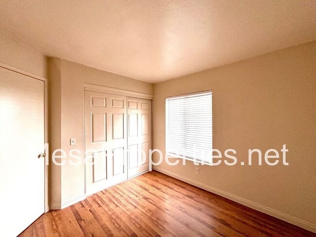 Building Photo - 10850 Villa St