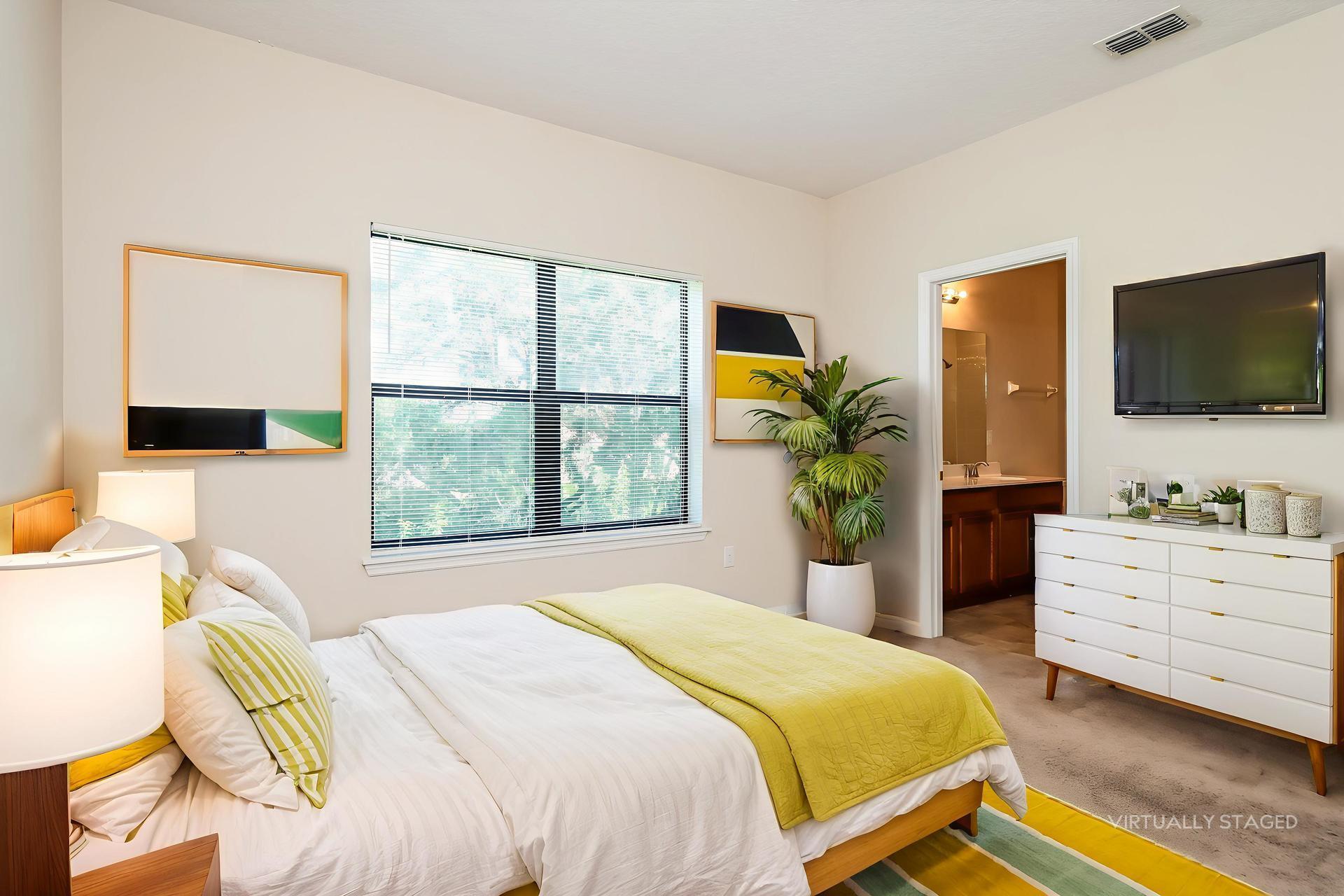 Building Photo - 1466 Pacific Rd