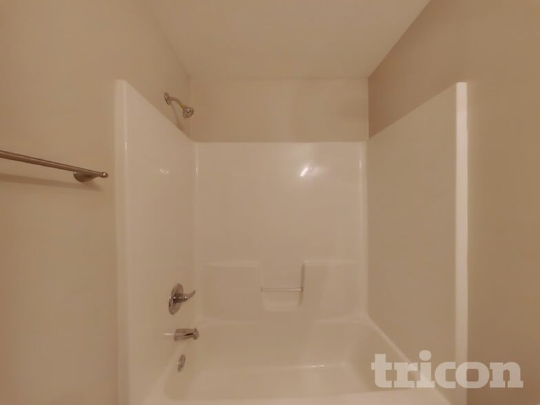 Building Photo - 8023 Grove Berry Way