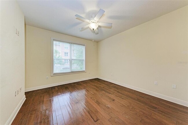 Building Photo - 5200 Manorwood Dr