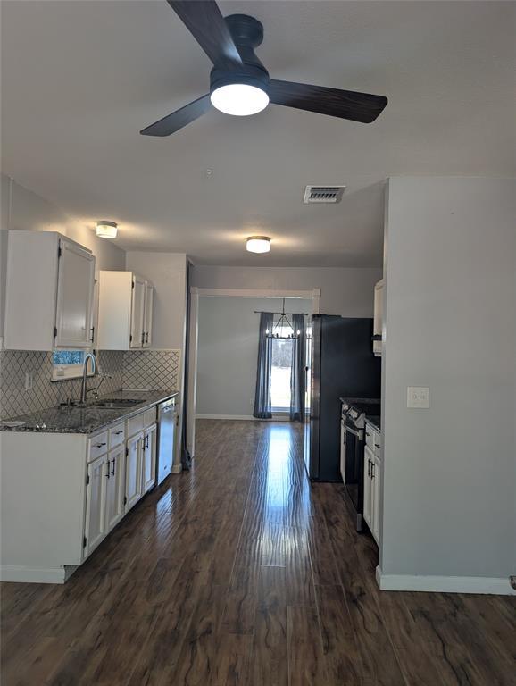 Building Photo - 6719 Timberhill Dr