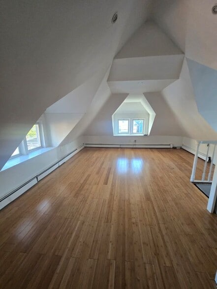 Building Photo - 338 73rd St