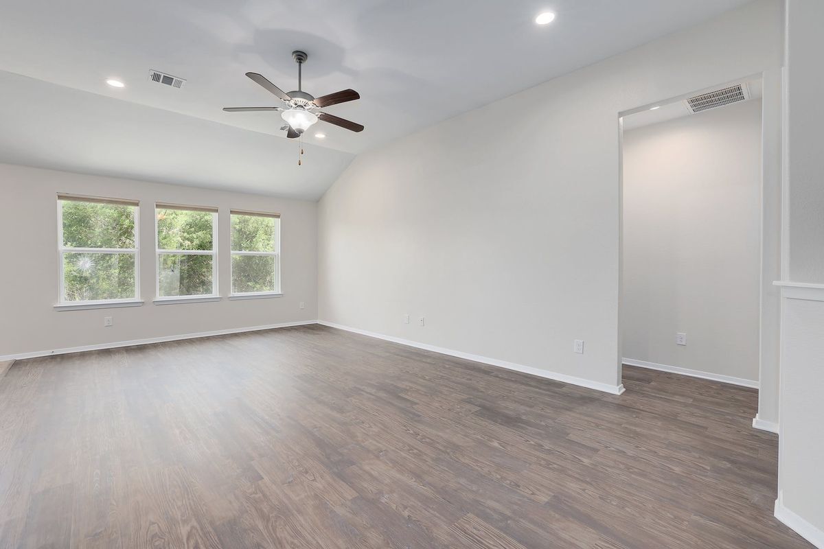 Building Photo - 21604 Pope Dr