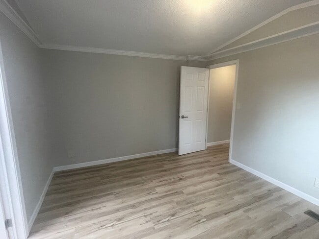 Building Photo - Home Available in Stedman