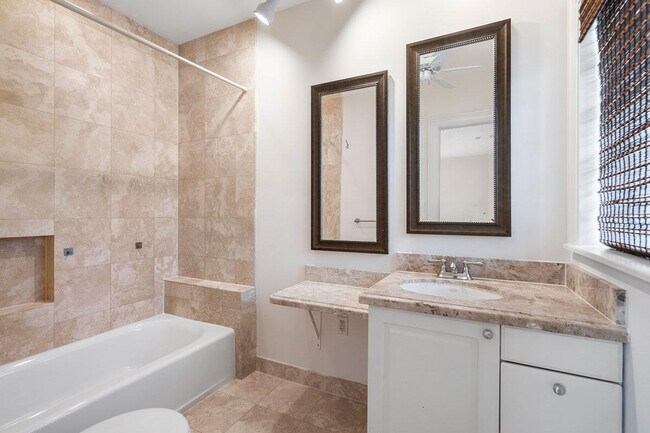 Building Photo - 263 S Maya Palm Dr