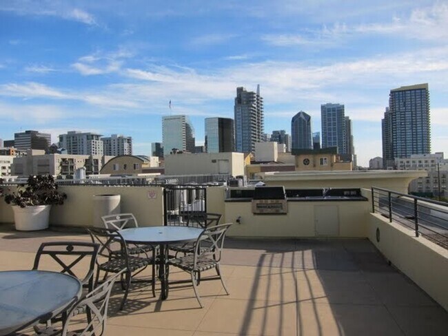 Building Photo - 1780 Kettner Blvd