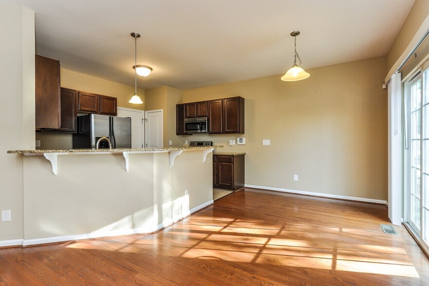 Building Photo - 5139 Arbor Chase Dr