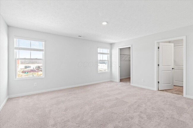 Building Photo - 1489 Jarry Ave