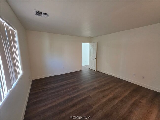 Building Photo - 2086 Jamie Rd