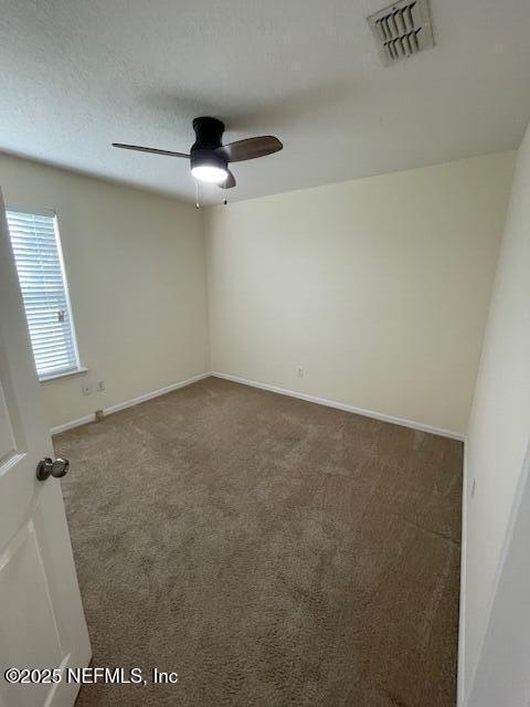 Building Photo - 361 Crossroad Lakes Dr