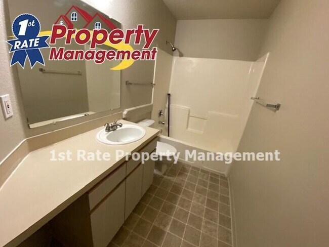 Building Photo - 540 S Workland Ln