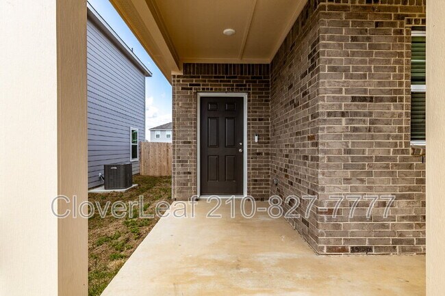 Building Photo - 7415 Corral Smt