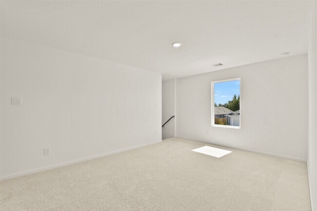 Building Photo - 12403 Mountain Daisy Rd