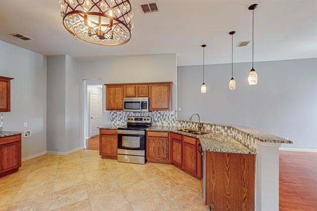 Building Photo - 11501 Lauren Way