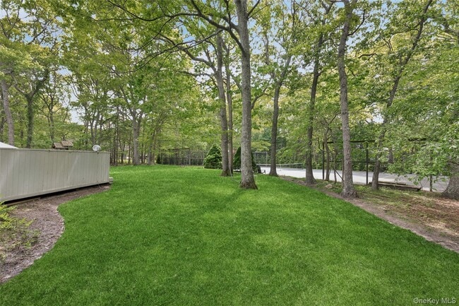 Building Photo - 18 Quail Run